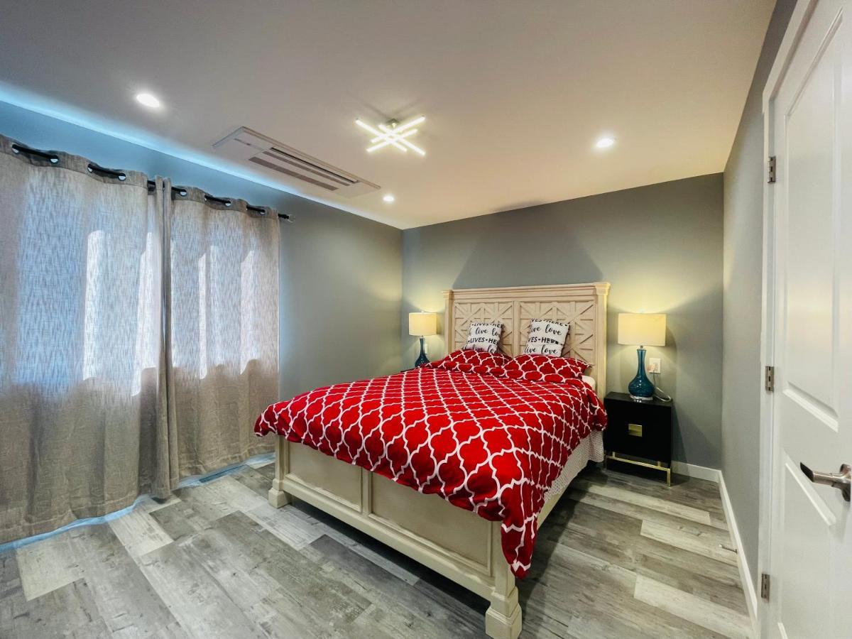 Villa 1st Line A With Air Conditioners